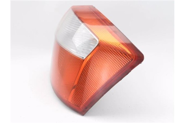 Recambio de piloto trasero derecho para audi a4 berlina (8e) 1.9 tdi (96kw) referencia OEM IAM 8E5945218  