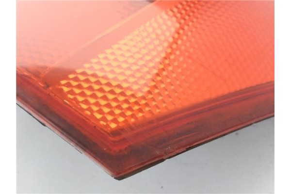 Recambio de piloto trasero derecho para audi a4 berlina (8e) 1.9 tdi (96kw) referencia OEM IAM 8E5945218  