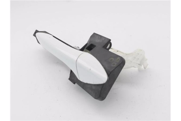 Recambio de maneta exterior trasero derecha para hyundai i30 (gd) 1.4 base referencia OEM IAM 82661A6050  