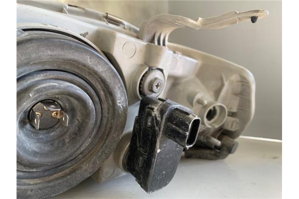 Recambio de faro delantero dcho para daewoo kalos 1.4 se referencia OEM IAM 96408155  