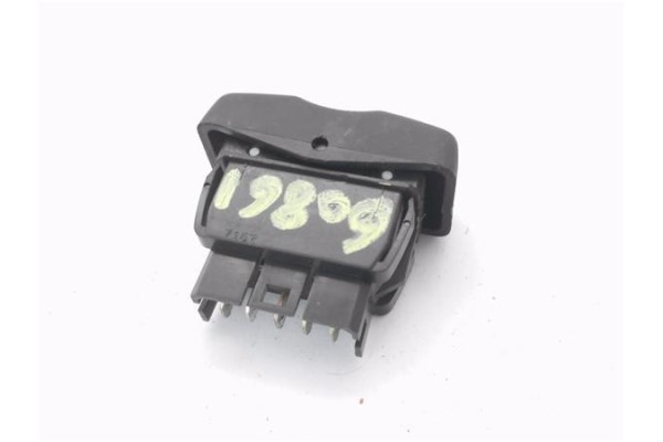 Recambio de mando elevalunas delantero izquierdo para dacia logan 1 1.4 básico referencia OEM IAM 8200108273  