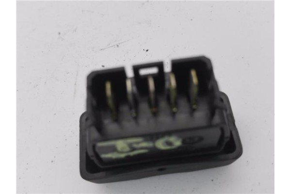 Recambio de mando elevalunas delantero izquierdo para dacia logan 1 1.4 básico referencia OEM IAM 8200108273  