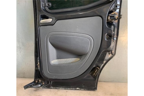 Recambio de puerta lat. corredera derecha para fiat qubo (300) 1.3 active referencia OEM IAM 1353055080  