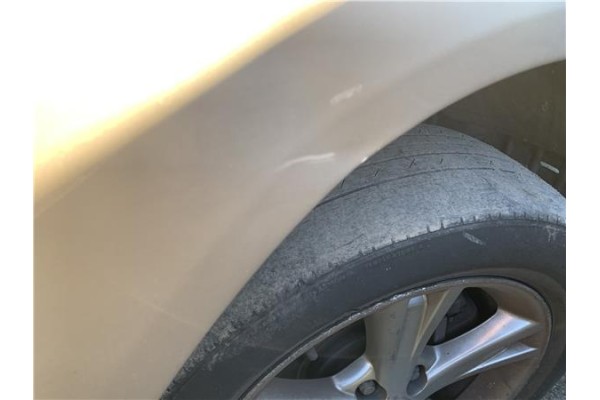 Recambio de aleta delantero derecha para lexus rx (mcu_) 400h referencia OEM IAM 5381148080  