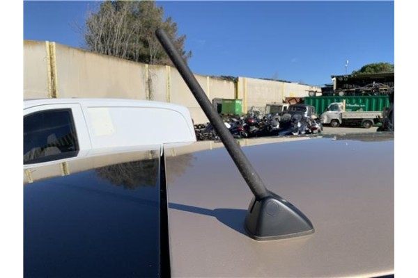 Recambio de antena electrica para lexus rx (mcu_) 400h referencia OEM IAM 8630948040 8630048180 