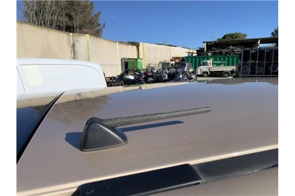 Recambio de antena electrica para lexus rx (mcu_) 400h referencia OEM IAM 8630948040 8630048180 