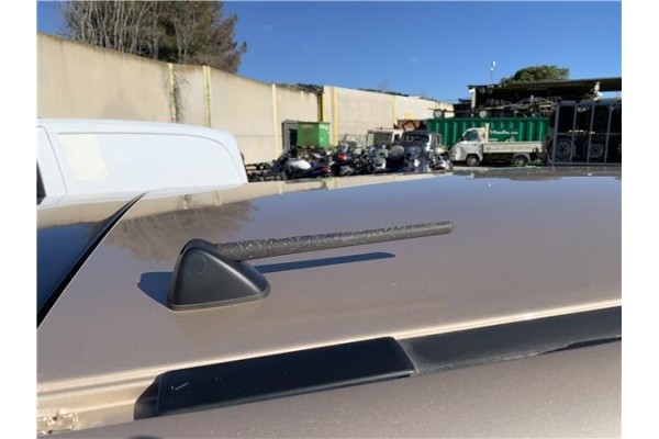 Recambio de antena electrica para lexus rx (mcu_) 400h referencia OEM IAM 8630948040 8630048180 