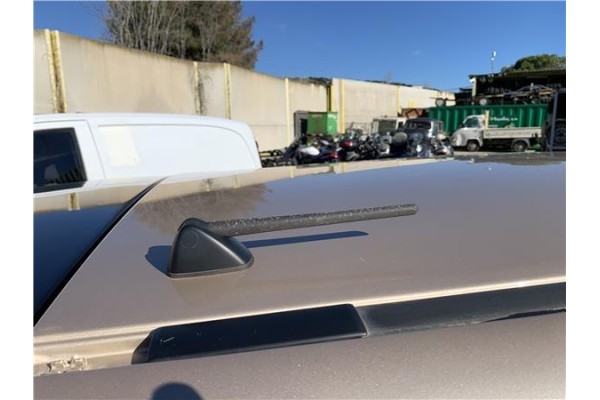 Recambio de antena electrica para lexus rx (mcu_) 400h referencia OEM IAM 8630948040 8630048180 