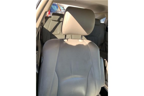 Recambio de asiento delantero derecho para lexus rx (mcu_) 400h referencia OEM IAM 7111048020  