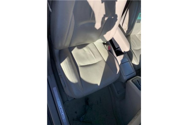 Recambio de asiento delantero derecho para lexus rx (mcu_) 400h referencia OEM IAM 7111048020  