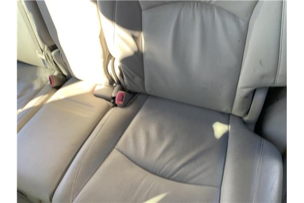 Recambio de asientos traseros para lexus rx (mcu_) 400h referencia OEM IAM 7165048050 7166048040 