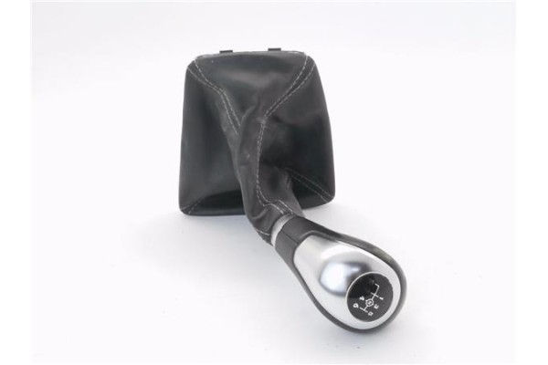 Recambio de pomo palanca cambio para mercedes-benz clase b (bm 246) 1.8 b 200 cdi (246.201) referencia OEM IAM A24636415109E38 A