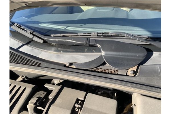 Recambio de brazo limpiaparabrisas delantero derecho para lexus rx (mcu_) 400h referencia OEM IAM 8521148100  