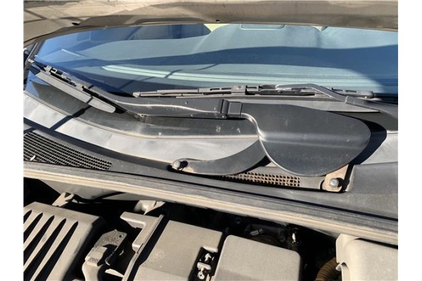 Recambio de brazo limpiaparabrisas delantero derecho para lexus rx (mcu_) 400h referencia OEM IAM 8521148100  