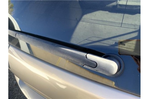 Recambio de brazo limpiaparabrisas trasero para lexus rx (mcu_) 400h referencia OEM IAM 8524148040  