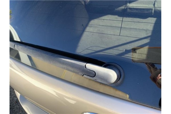 Recambio de brazo limpiaparabrisas trasero para lexus rx (mcu_) 400h referencia OEM IAM 8524148040  