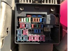 Recambio de caja fusibles/rele para lexus rx (mcu_) 400h referencia OEM IAM 8262048050  