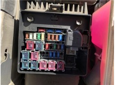 Recambio de caja fusibles/rele para lexus rx (mcu_) 400h referencia OEM IAM 8262048050  