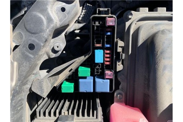 Recambio de caja fusibles/rele para lexus rx (mcu_) 400h referencia OEM IAM 8260248070  