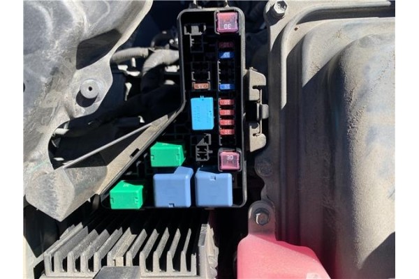 Recambio de caja fusibles/rele para lexus rx (mcu_) 400h referencia OEM IAM 8260248070  