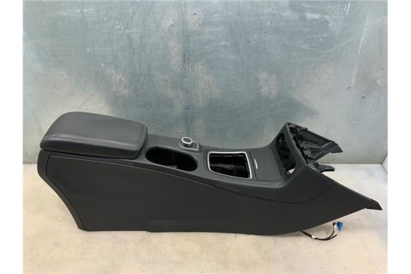 Recambio de embellecedor consola central para mercedes-benz clase b (bm 246) 1.8 b 200 cdi (246.201) referencia OEM IAM A2466803