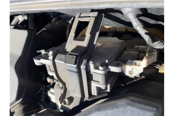 Recambio de centralita para lexus rx (mcu_) 400h referencia OEM IAM 8965048010  