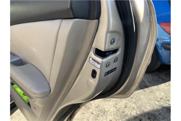 Recambio de cierre electromagnetico trasero derecho para lexus rx (mcu_) 400h referencia OEM IAM 6905060070 6905060071 