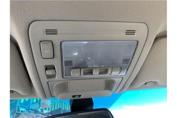 Recambio de luz delantero central techo para lexus rx (mcu_) 400h referencia OEM IAM 8126048070A0 8126048260B0 