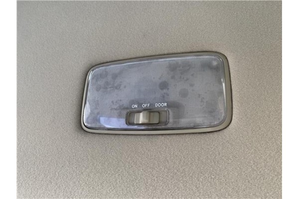 Recambio de luz trasero central techo para lexus rx (mcu_) 400h referencia OEM IAM 8124033030A0  