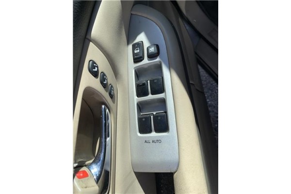 Recambio de mando elevalunas delantero izquierdo para lexus rx (mcu_) 400h referencia OEM IAM 8404048080  