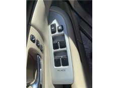 Recambio de mando elevalunas delantero izquierdo para lexus rx (mcu_) 400h referencia OEM IAM 8404048080  