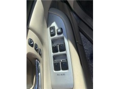 Recambio de mando elevalunas delantero izquierdo para lexus rx (mcu_) 400h referencia OEM IAM 8404048080  