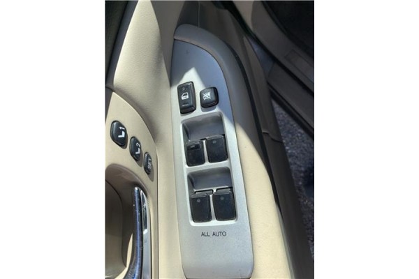 Recambio de mando elevalunas delantero izquierdo para lexus rx (mcu_) 400h referencia OEM IAM 8404048080  