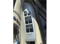 Recambio de mando elevalunas delantero izquierdo para lexus rx (mcu_) 400h referencia OEM IAM 8404048080  