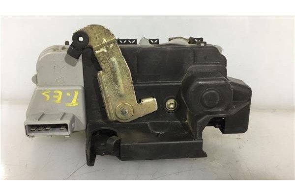 Recambio de cierre electromagnetico trasero izquierdo para peugeot 406 berlina (s1/s2) 2.0 hdi 110 referencia OEM IAM 913758  