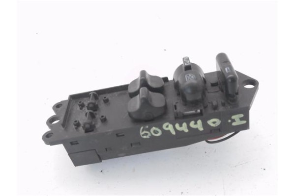 Recambio de mando elevalunas delantero izquierdo para nissan sunny berlina (n14) 1.6 i referencia OEM IAM 2540163C10 254016 