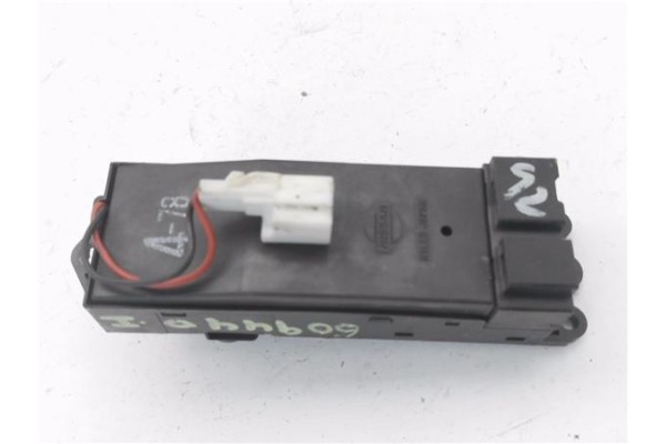 Recambio de mando elevalunas delantero izquierdo para nissan sunny berlina (n14) 1.6 i referencia OEM IAM 2540163C10 254016 
