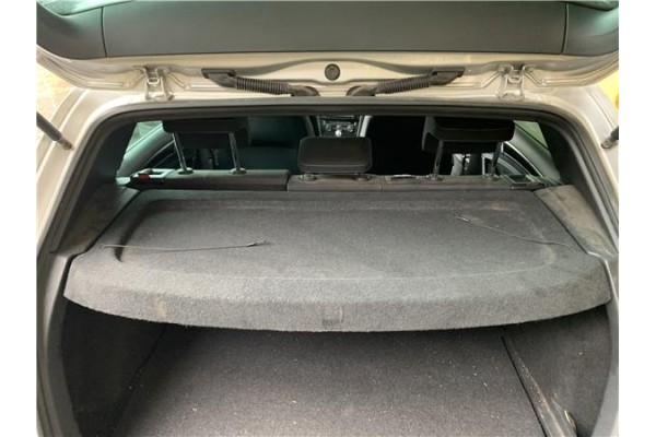 Recambio de bandeja trasero para volkswagen golf vii (5g1/be1) híbrido gte referencia OEM IAM 5G6867769LEH8  