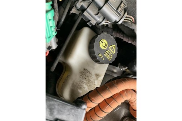 Recambio de bomba freno para volkswagen golf vii (5g1/be1) híbrido gte referencia OEM IAM 8V1611021B 5Q1611301D 