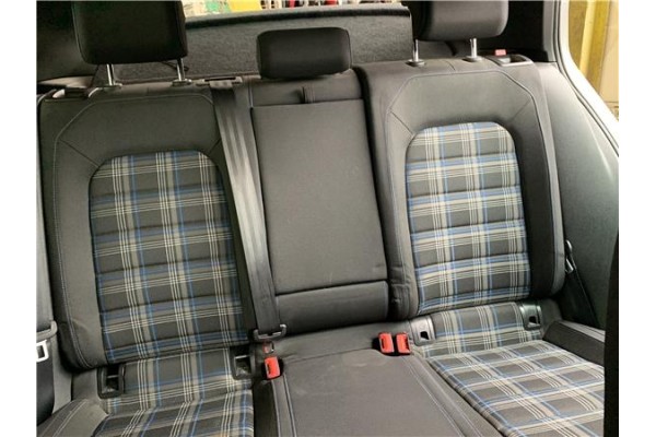 Recambio de asientos traseros para volkswagen golf vii (5g1/be1) híbrido gte referencia OEM IAM 5G0885405GFNCG  
