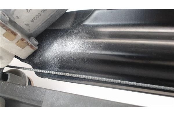 Recambio de mecanismo elevalunas trasero izquierdo para bmw serie 5 berlina (e39) referencia OEM IAM 67628360511 9030144 8360511