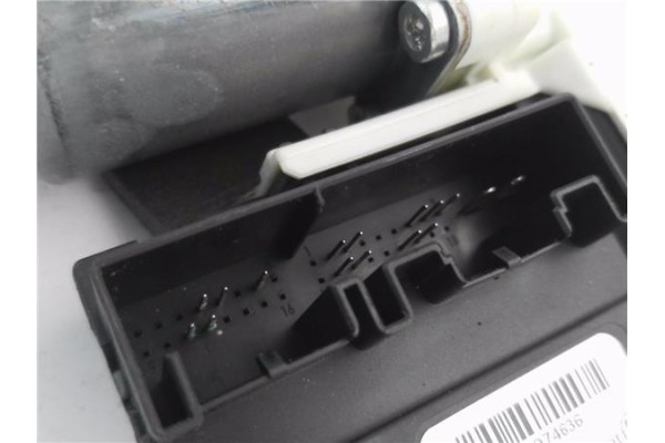 Recambio de motor elevalunas delantero derecho para audi a3 sportback (8pa) 2.0 tdi ambiente referencia OEM IAM 8P0959802H S0060