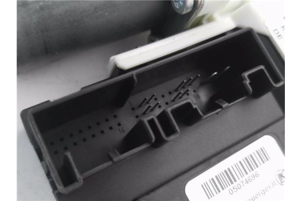 Recambio de motor elevalunas trasero derecho para audi a3 sportback (8pa) 2.0 tdi ambiente referencia OEM IAM 8P04959802D S00607