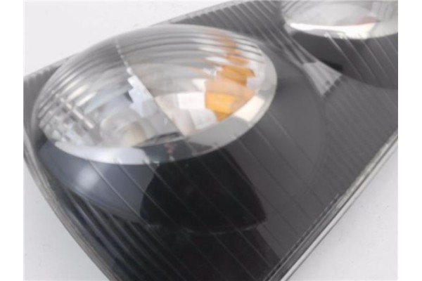 Recambio de piloto trasero derecho para citroen c1 1.4 audace referencia OEM IAM E204043  