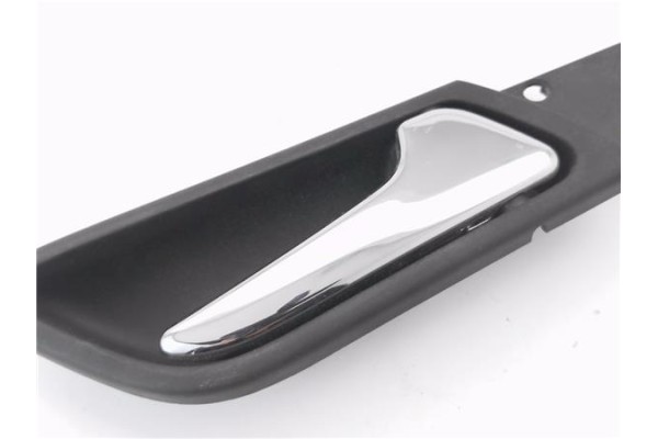 Recambio de manilla int. puerta trasero derecha para mercedes-benz clase a (bm 169) 1.5 a 150 (169.031) referencia OEM IAM A1697