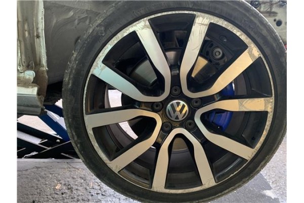 Recambio de llanta para volkswagen golf vii (5g1/be1) híbrido gte referencia OEM IAM 5G0601025H8Z8  