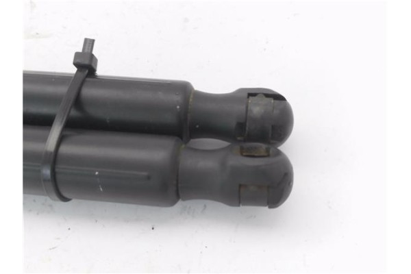 Recambio de amortiguador porton para audi a6 avant (4b5) 2.5 tdi referencia OEM IAM 4B9827552M  