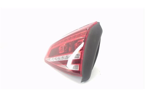 Recambio de piloto porton trasero derecho para volkswagen golf vii (5g1/be1) híbrido gte referencia OEM IAM 5G0945308F 81240201 