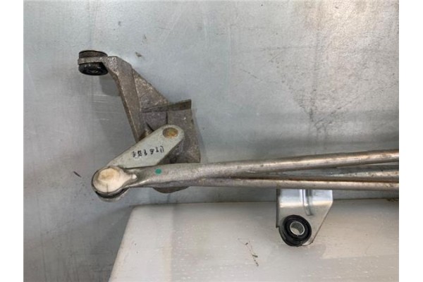 Recambio de motor limpiaparabrisas delantero para mitsubishi colt cz3 berl. 5 (z30a) 1.3 (z35a, z33a, z34a) referencia OEM IAM M