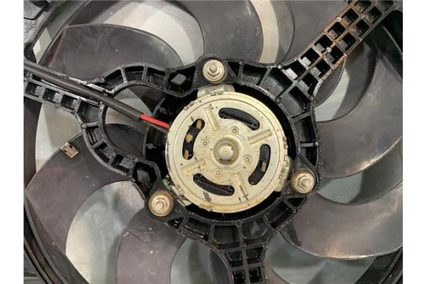 Recambio de electroventilador para ford ka (ccu) 1.2 referencia OEM IAM 878300600 879400600 